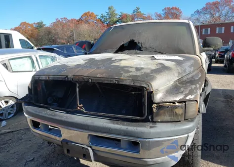 1998 Dodge Ram 1500 St from USA, damaged, VIN 3B7HF16Y0WM204159